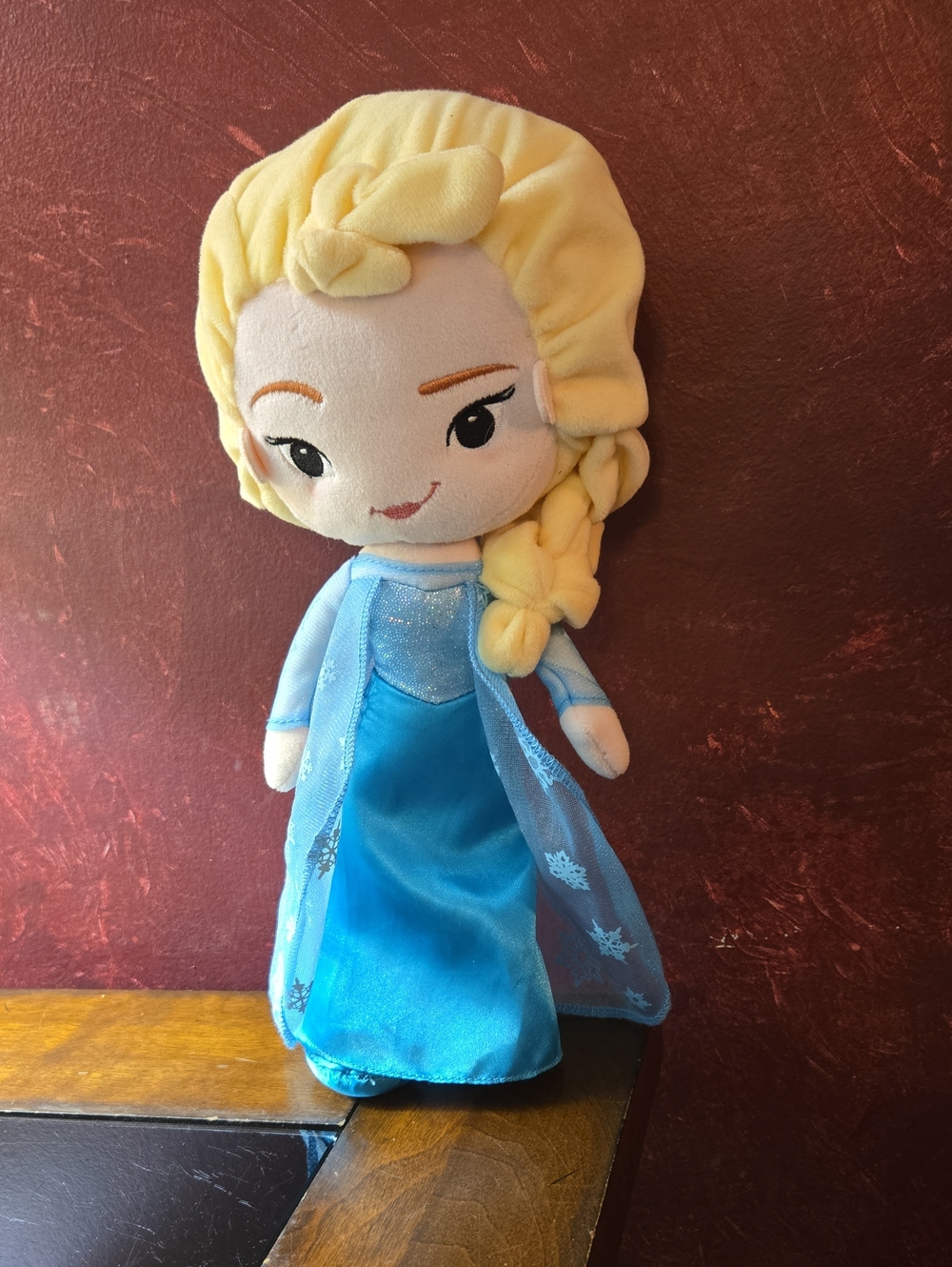 Disney Store Official Elsa Princess Plush Doll